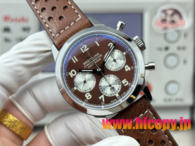 【新入荷】ブライティング ノヴィタイマー Ref. AB015212.BF26.743P.A20BA.1：ETA7750ムーブメント×ステンレスケース×ブラウンダイヤル｜パイロット時計の伝統とモダンなスタイル