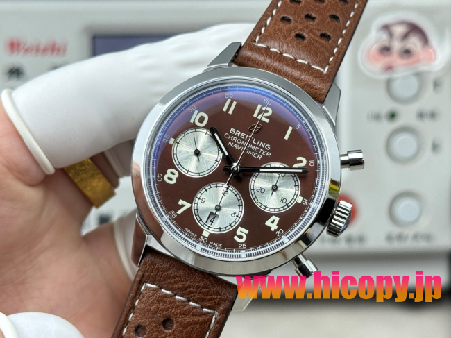 【新入荷】ブライティング ノヴィタイマー Ref. AB015212.BF26.743P.A20BA.1：ETA7750ムーブメント×ステンレスケース×ブラウンダイヤル｜パイロット時計の伝統とモダンなスタイル