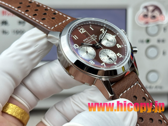 【新入荷】ブライティング ノヴィタイマー Ref. AB015212.BF26.743P.A20BA.1：ETA7750ムーブメント×ステンレスケース×ブラウンダイヤル｜パイロット時計の伝統とモダンなスタイル