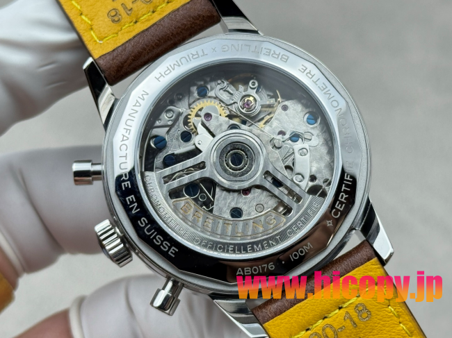 【新入荷】ブライティング ノヴィタイマー Ref. AB015212.BF26.743P.A20BA.1：ETA7750ムーブメント×ステンレスケース×ブラウンダイヤル｜パイロット時計の伝統とモダンなスタイル