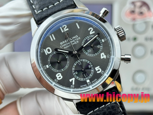 【新入荷】ブライティング ノヴィタイマー Ref. AB015212.BF26.743P.A20BA.1：ETA7750ムーブメント×ステンレスケース×ブラックダイヤル｜パイロット時計の伝統とモダンなスタイル