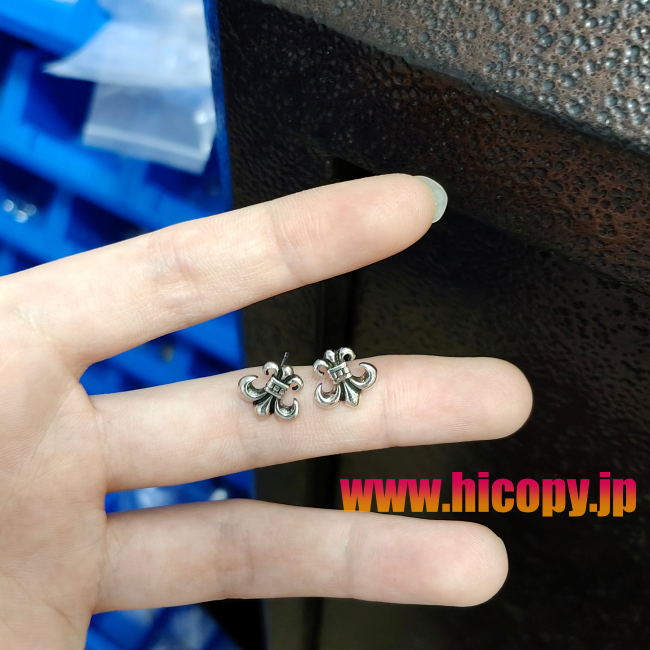Chrome Hearts (クロムハーツ) フルール?ド?リス スタッドピアス 925