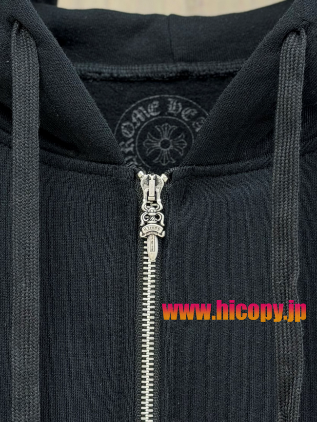 【Chrome Hearts】クロムハーツ ジップパーカー ブラック 白ダガープリント 马蹄形ロゴ 500g裏起毛  稀少アイテム