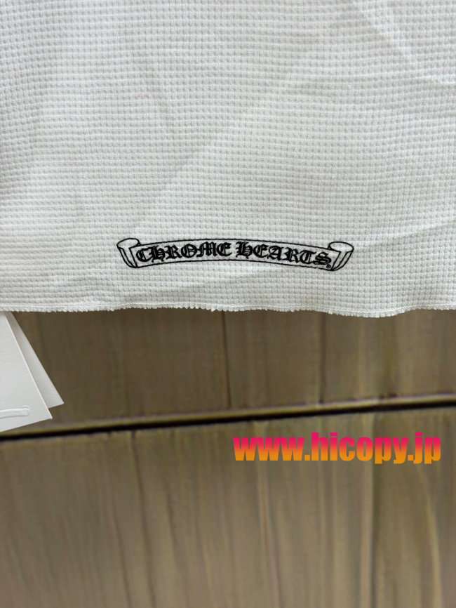 【Chrome Hearts x Deadly Doll】クロムハーツ デッドリー?ドール コラボ ロングスリーブTシャツ ホワイト ワッフル生地 定規＆リップ刺繍 280g 稀少限定
