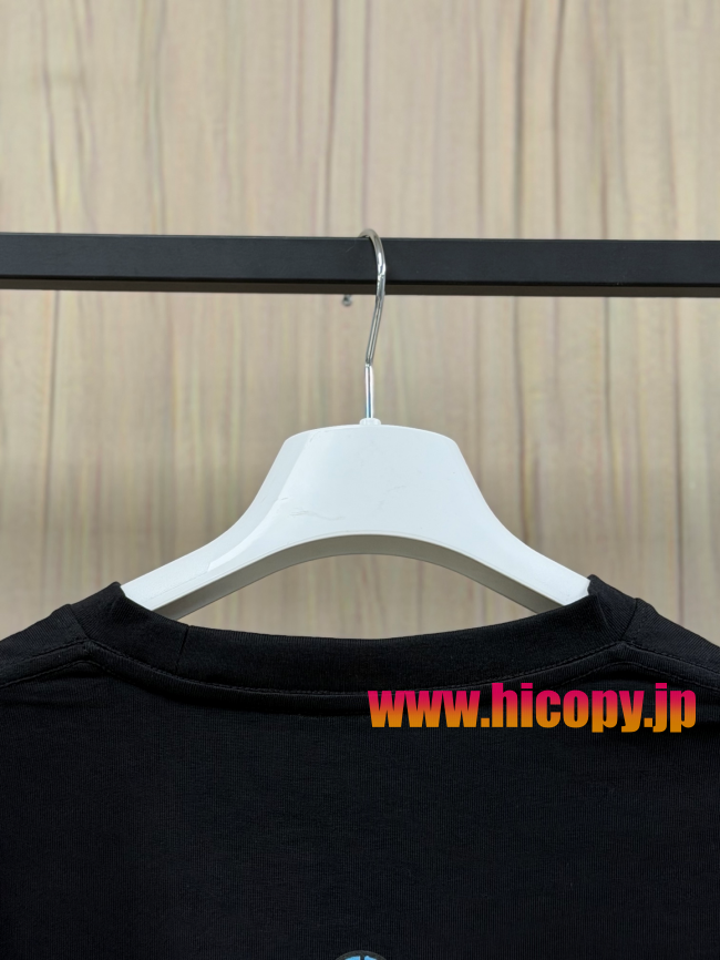 【Chrome Hearts】クロムハーツ ロングスリーブTシャツ ブラック×ブルー ホースシュー＆クロス 40番手双糸 発泡プリント 限定稀少アイテム