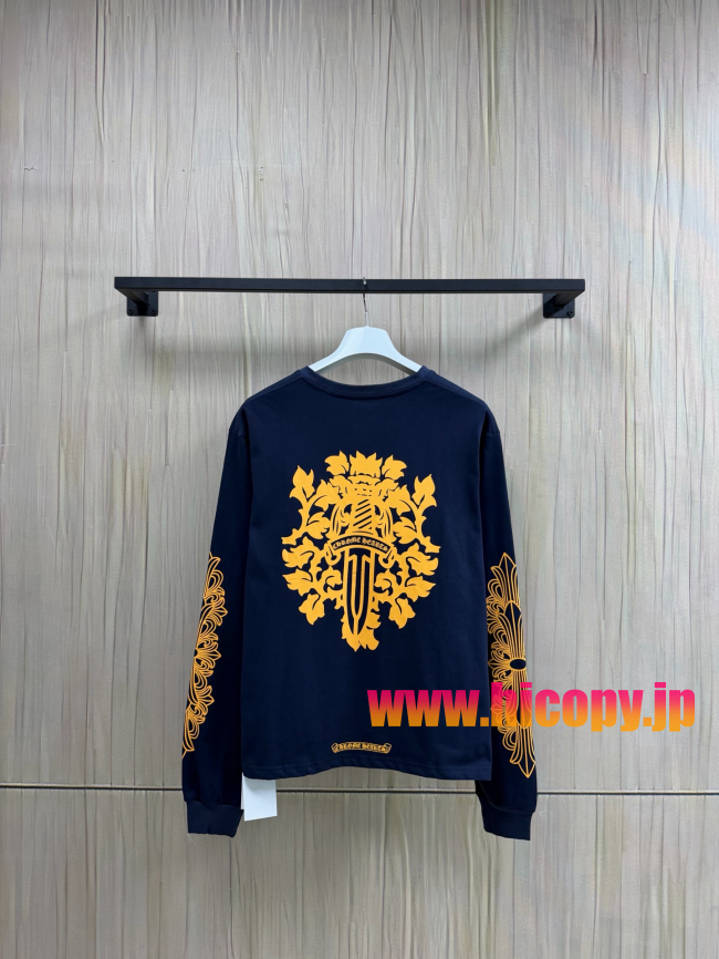 【Chrome Hearts】クロムハーツ 梵文ツタ＆ダガーモチーフ ロングスリーブTシャツ ネイビー×ゴールド ポケット付き 32支双糸綿 190g