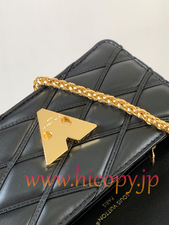 ルイ?ヴィトン Louis Vuitton M13139 Wallet On Chain Go-14 ブラック キルティングラムレザー L ツイストロック チェーンショルダーバッグ