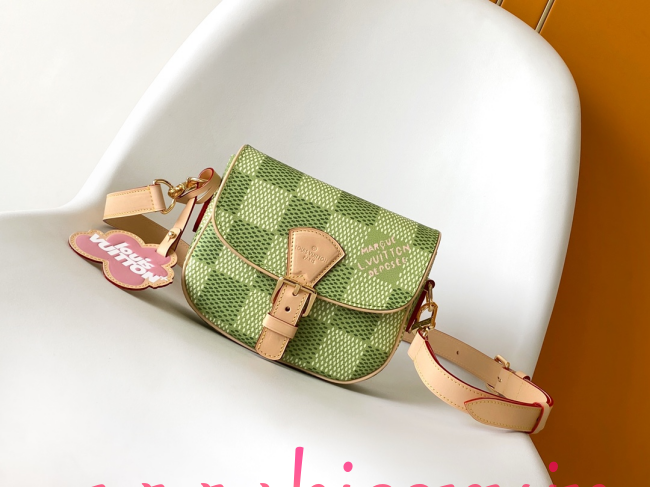 ルイ?ヴィトン Louis Vuitton Montsouris スモールサイズ メッセンジャーバッグ 品番 47060 グリーン市松模様