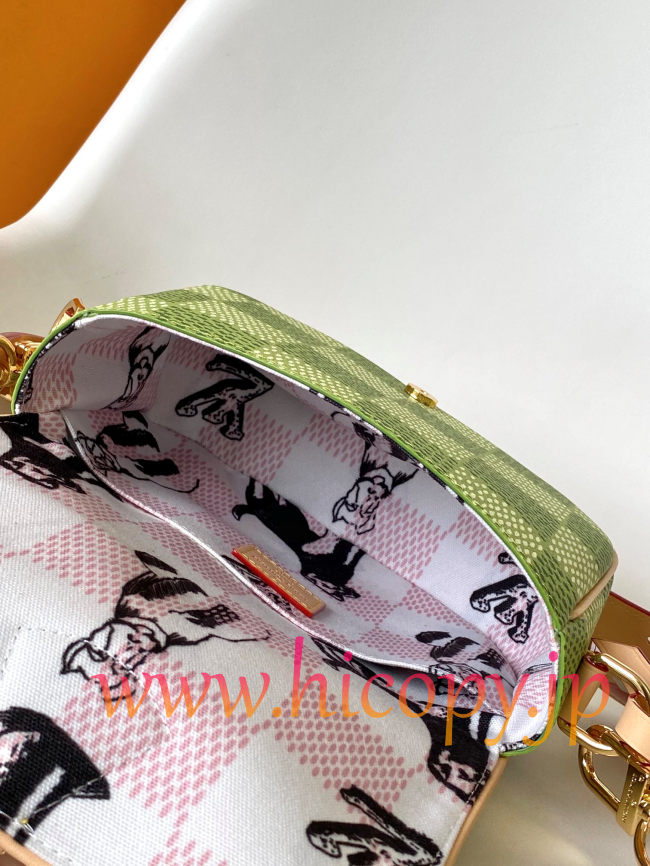 ルイ?ヴィトン Louis Vuitton Montsouris スモールサイズ メッセンジャーバッグ 品番 47060 グリーン市松模様