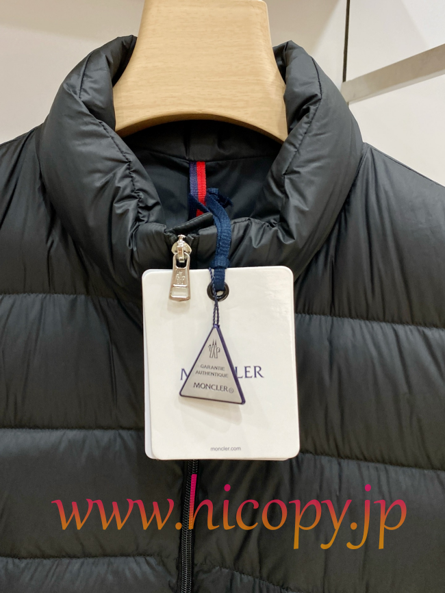 Moncler Rodez スタンドカラー ダウンジャケット メンズ 2026 新作 ブラック hicopymn001
