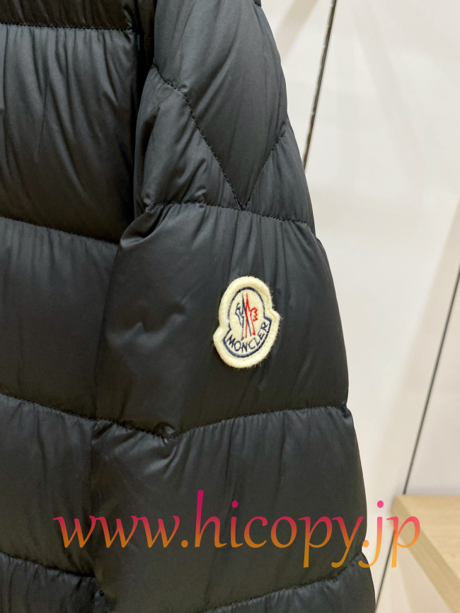 Moncler Rodez スタンドカラー ダウンジャケット メンズ 2026 新作 ブラック hicopymn001