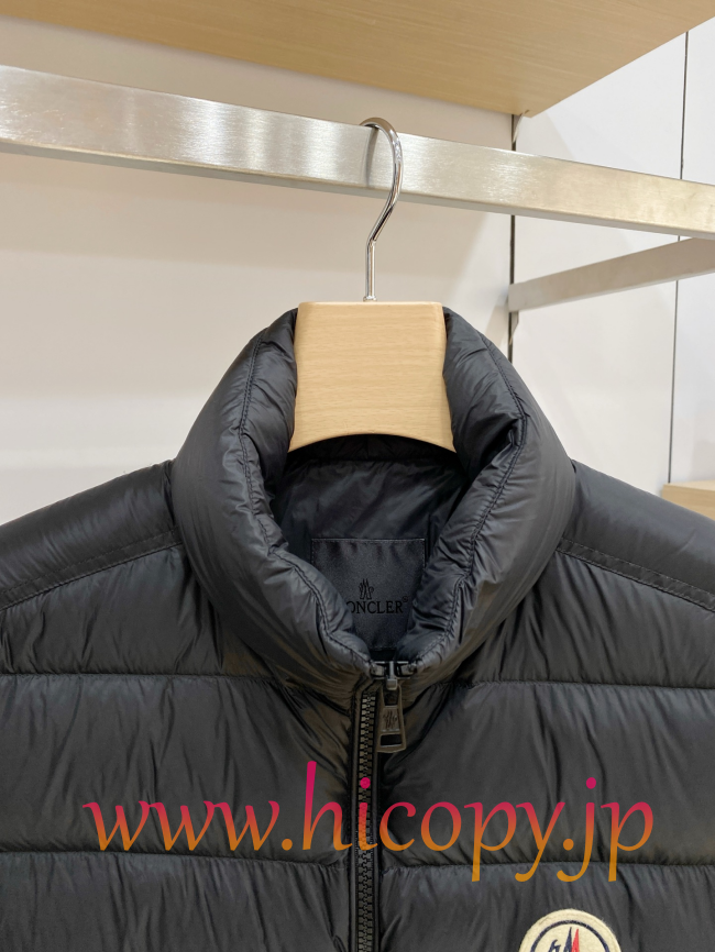 2026 秋冬新作 Moncler Contrin メンズ ダウンベスト ブラック hicopymn003