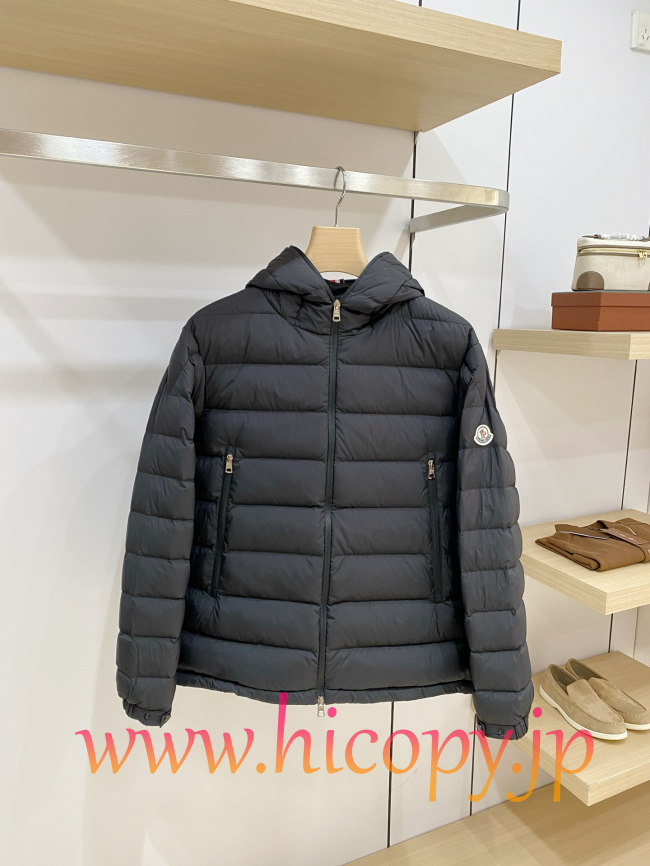 モンクレール Moncler 2026 秋冬新作 Baudinet 薄手マットフード付きダウンジャケット ブラック 男女兼用 hicopymn013