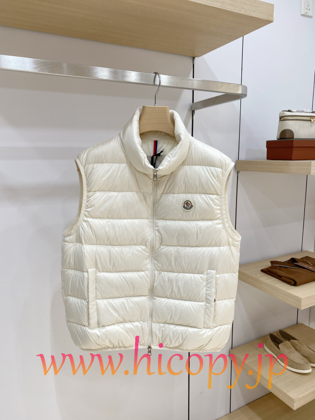 モンクレール Moncler 新作 ハイネックダウンベスト ホワイト 男女兼用 hicopymn016