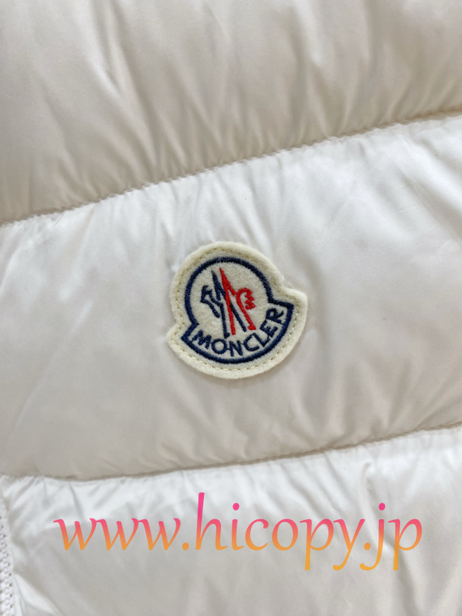 モンクレール Moncler 新作 ハイネックダウンベスト ホワイト 男女兼用 hicopymn016