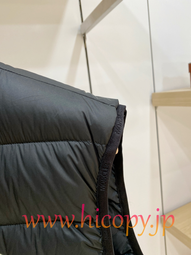 モンクレール Moncler 新作 ハイネックダウンベスト ブラック 男女兼用 hicopymn017