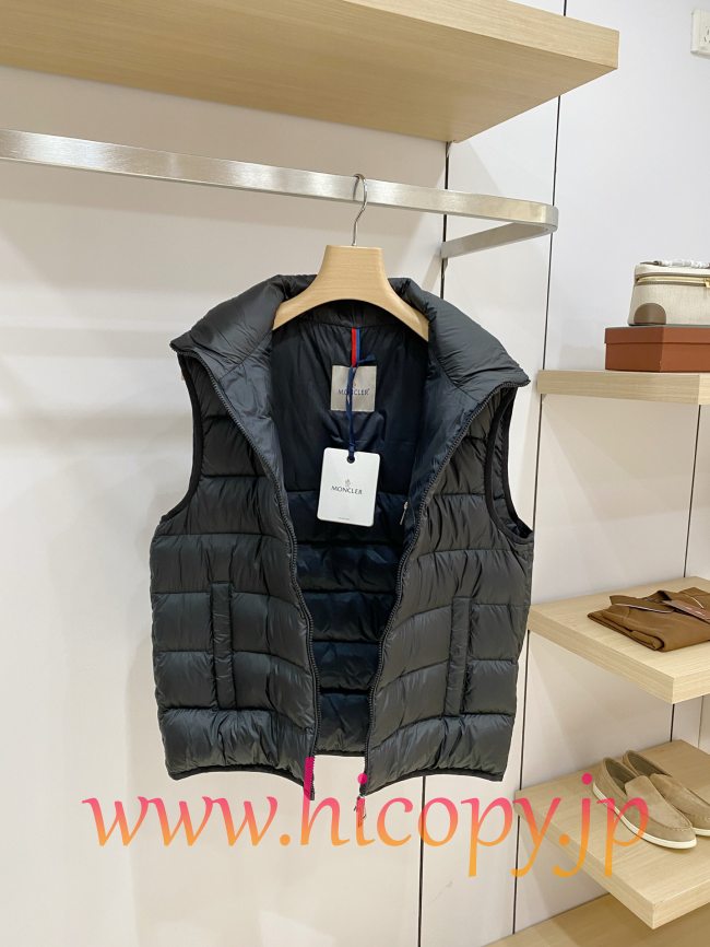 モンクレール Moncler 新作 ハイネックダウンベスト ブラック 男女兼用 hicopymn017