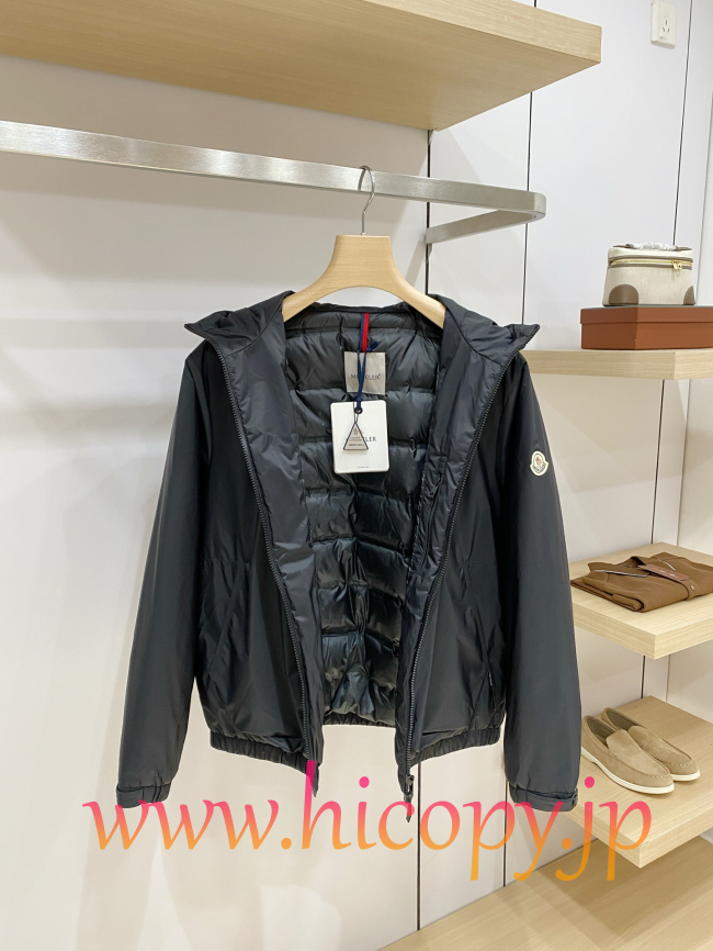 モンクレール Moncler 2026 新作 薄手フード付きダウンジャケット ブラック 男女兼用 hicopymn018