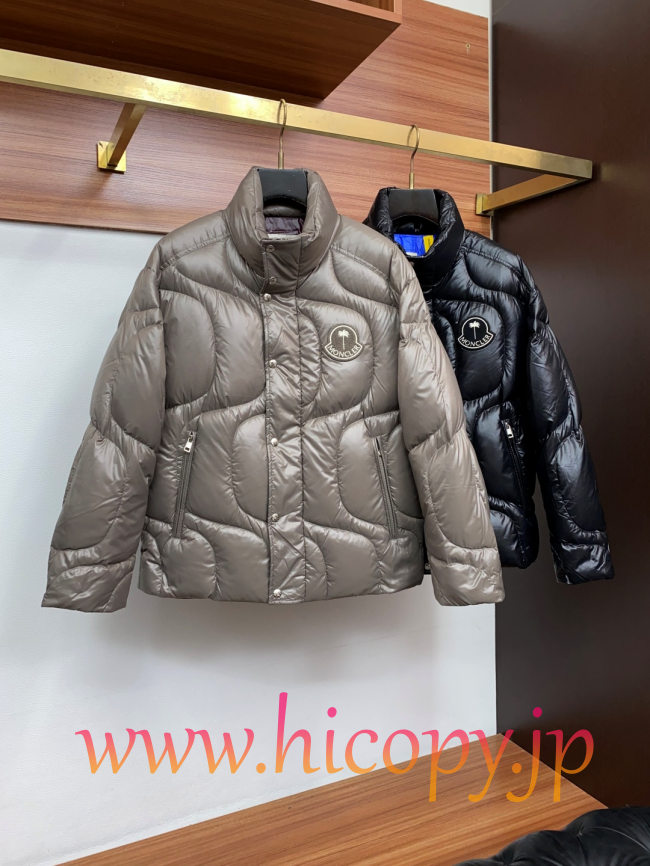 モンクレール Moncler 2026 秋冬新作 ハイネックダウンジャケット ブラック 男女兼用 hicopymn022