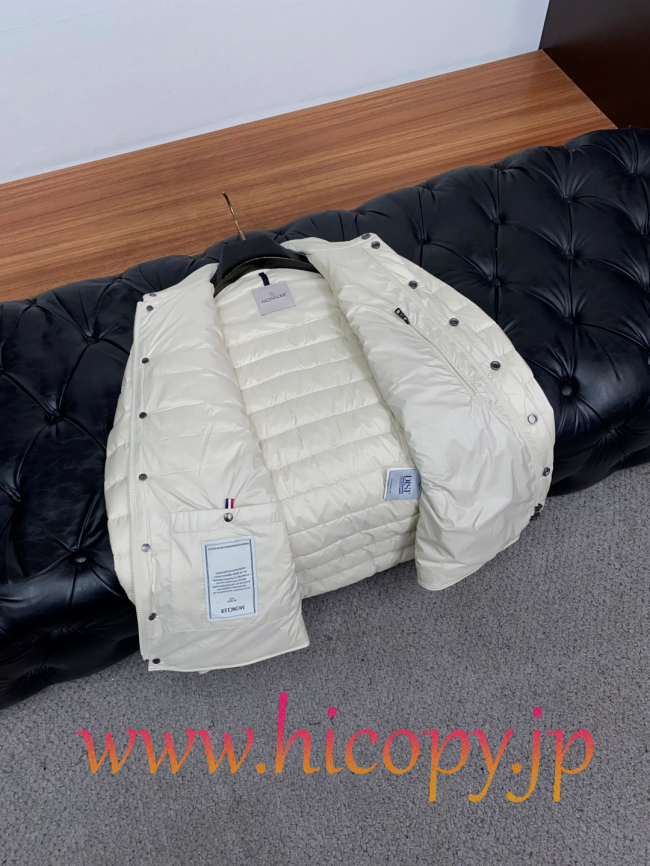 モンクレール Moncler 秋冬 メンズ 襟付きダウンジャケット ビジネス仕様 オフホワイト 男女兼用 hicopymn029