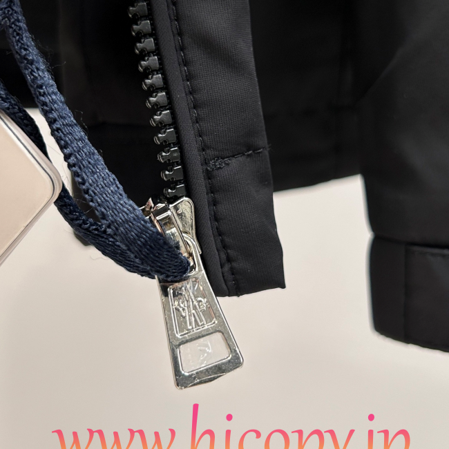 モンクレール Moncler 2026 秋冬新作 フード付きコットンジャケット ブラック hicopymn031