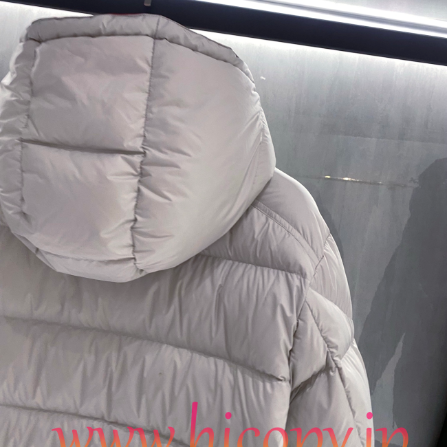 モンクレール Moncler 配色フード付きダウンジャケット ユニセックス オフホワイト hicopymn032