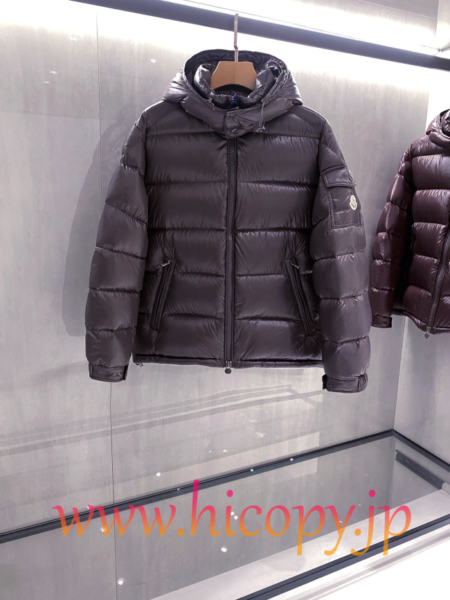 最高クオリティ モンクレール Moncler 2026 秋冬 Maya クラシックフード付きダウンジャケット ユニセックス ブラック hicopymn037