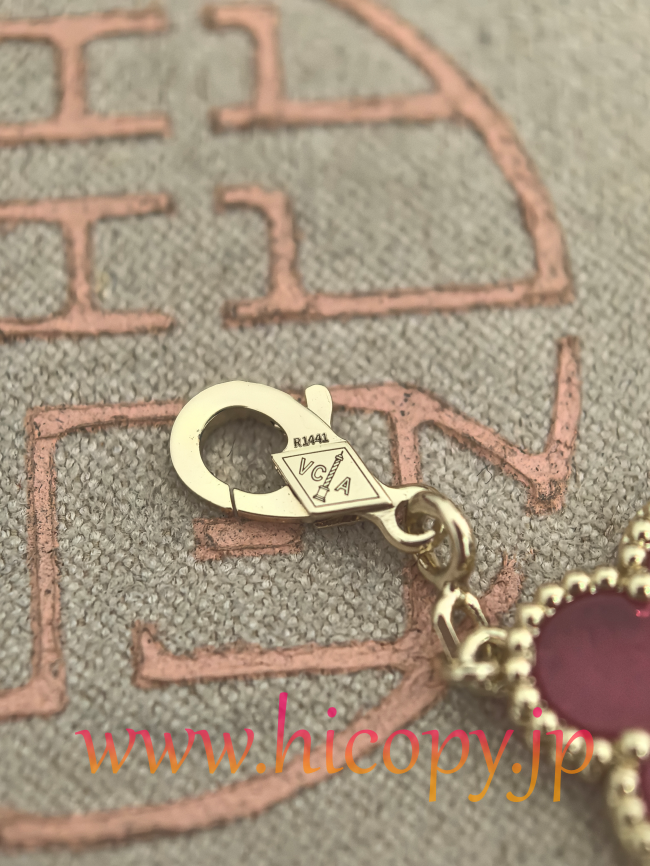 【Van Cleef & Arpels】ヴァンクリーフ＆アーペル アルハンブラ 5モティーフ ブレスレット バブルピンク ガラスカルセドニー ゴールド 新P1対版級