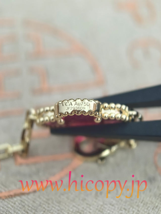 【Van Cleef & Arpels】ヴァンクリーフ＆アーペル アルハンブラ 5モティーフ ブレスレット バブルピンク ガラスカルセドニー ゴールド 新P1対版級