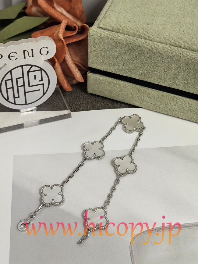 【Van Cleef & Arpels】ヴァンクリーフ＆アーペル アルハンブラ 5モティーフ ブレスレット 白蝶貝 925純銀?プラチナメッキ 新P1対版級