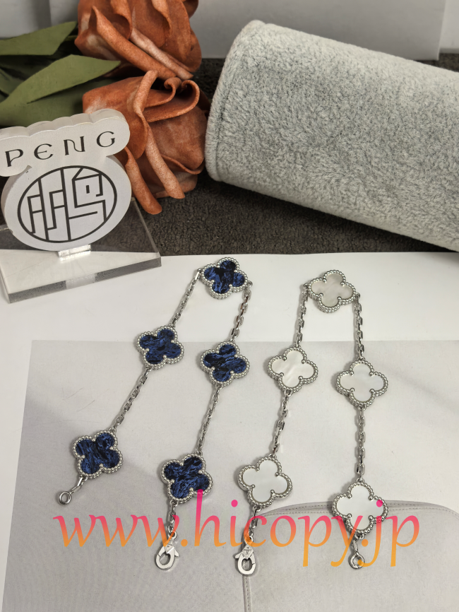 【Van Cleef & Arpels】ヴァンクリーフ＆アーペル アルハンブラ 5モティーフ ブレスレット 白蝶貝 925純銀?プラチナメッキ 新P1対版級