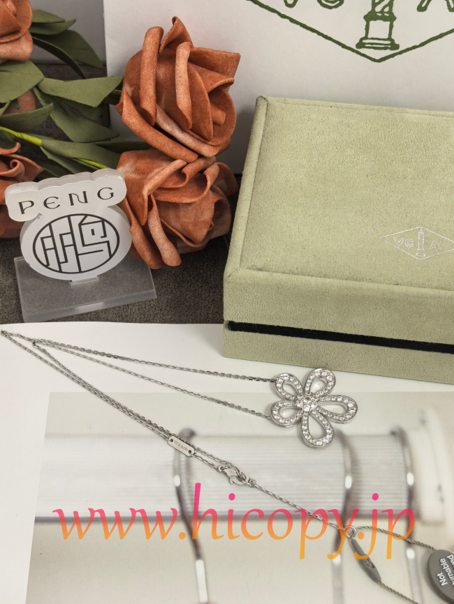 【Van Cleef & Arpels】ヴァンクリーフ＆アーペル フラワー ネックレス フルダイヤモンド V金?プラチナメッキ 升级款（高版本）