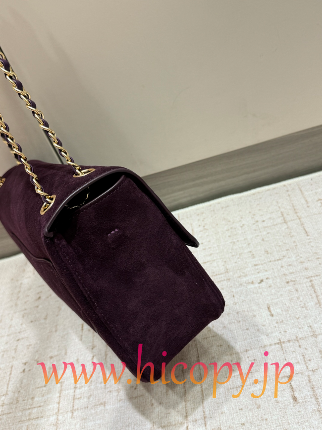 【CHANEL】シャネル 26S クラシックフラップ スモール スエード ディープパープル ゴールド金具 (公式型番: AS3211B04900C9011)