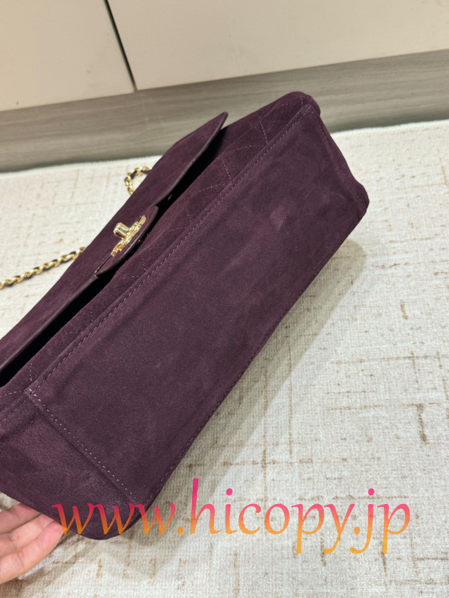 【CHANEL】シャネル 26S クラシックフラップ スモール スエード ディープパープル ゴールド金具 (公式型番: AS3211B04900C9011)