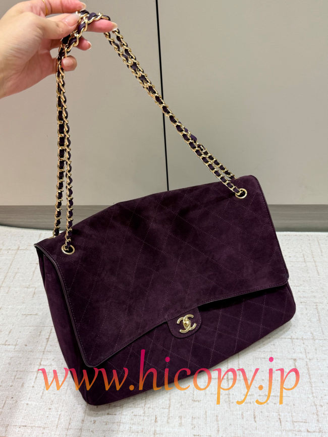 【CHANEL】シャネル 26S クラシックフラップ マキシ スエード ディープパープル ゴールド金具 (公式型番: AS3812B04900C9012)