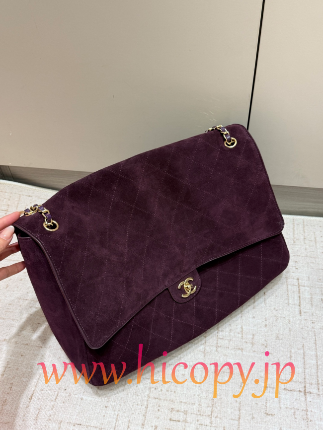 【CHANEL】シャネル 26S クラシックフラップ マキシ スエード ディープパープル ゴールド金具 (公式型番: AS3812B04900C9012)