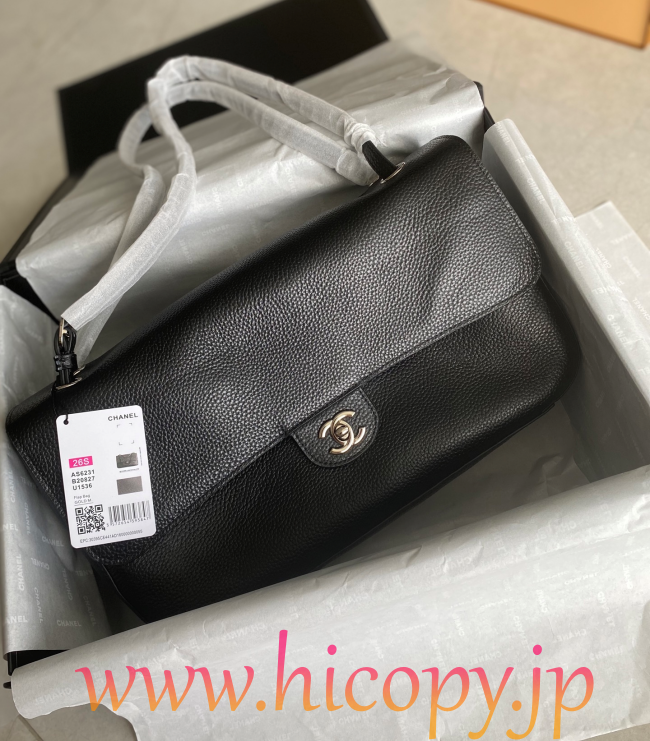 【CHANEL】シャネル 26S フラップバッグ ブラック キャビアスキン シルバー金具 エアポートスタイル 通勤通学 (公式型番: AS6231B20827U1536)