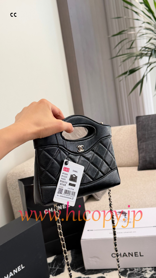 【CHANEL】シャネル 31 バッグ ミニ ドーリー ショルダーバッグ 4色展開 ゴールド金具 チェーンストラップ (公式型番: AS1912B04900CXXXX)