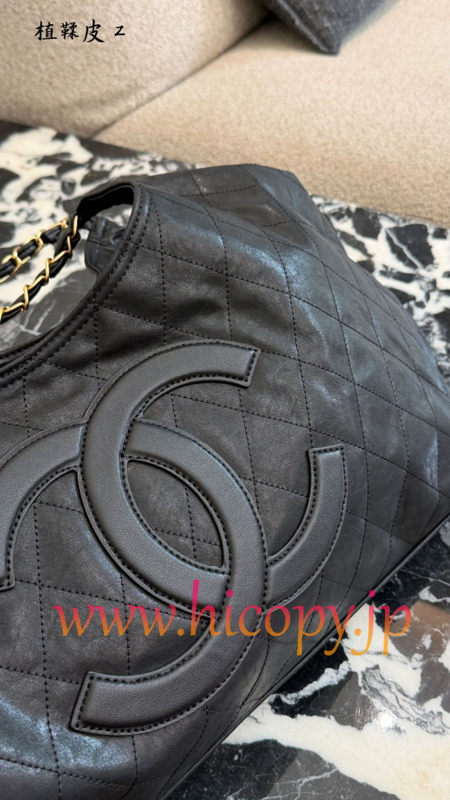 【CHANEL】シャネル 26B ビッグ ダブルC トートバッグ ブラック ヌメ革 ゴールド金具 チェーンストラップ (公式型番: AS4012B04900C3947)