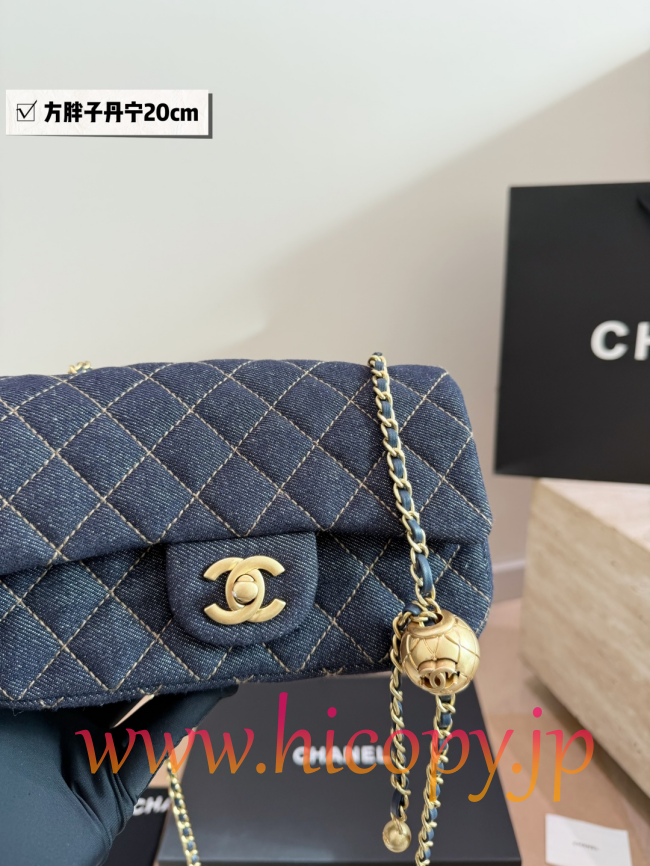 【CHANEL】シャネル クラシック フラップ ミニ デニム ゴールドボール チェーン ショルダーバッグ (公式型番: AS1912B04900CXXXX)