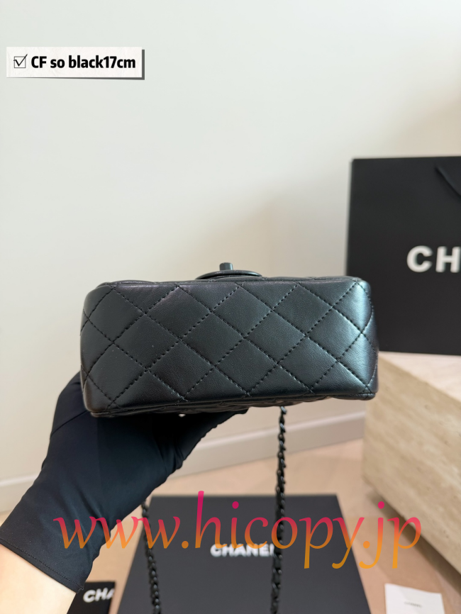【CHANEL】シャネル クラシック フラップ ミニ ソーブラック ゴールドボール チェーン ショルダーバッグ (公式型番: AS1712B04900C3947)