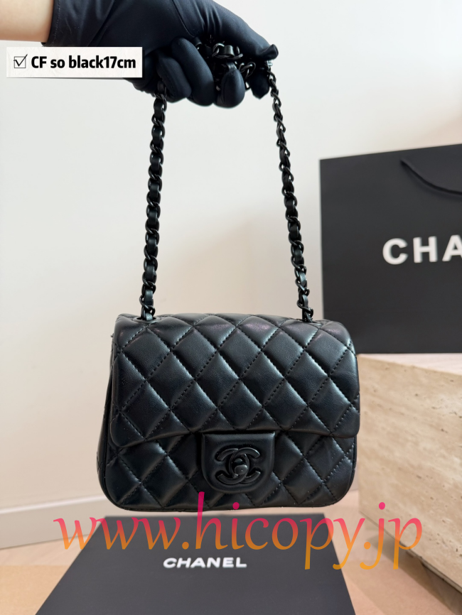 【CHANEL】シャネル クラシック フラップ ミニ ソーブラック ゴールドボール チェーン ショルダーバッグ (公式型番: AS1712B04900C3947)
