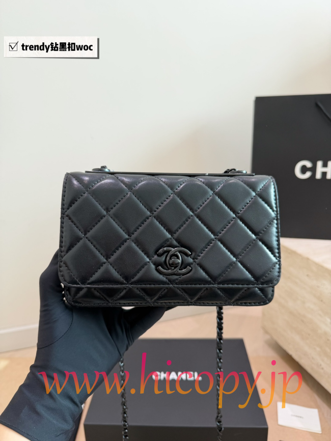 【CHANEL】シャネル ウォレット オン チェーン (WOC) ソーブラック ブラッククリスタル留め キルティング レザー ショルダーバッグ (公式型番: AS1911B04900C3947)
