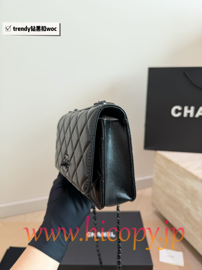 【CHANEL】シャネル ウォレット オン チェーン (WOC) ソーブラック ブラッククリスタル留め キルティング レザー ショルダーバッグ (公式型番: AS1911B04900C3947)