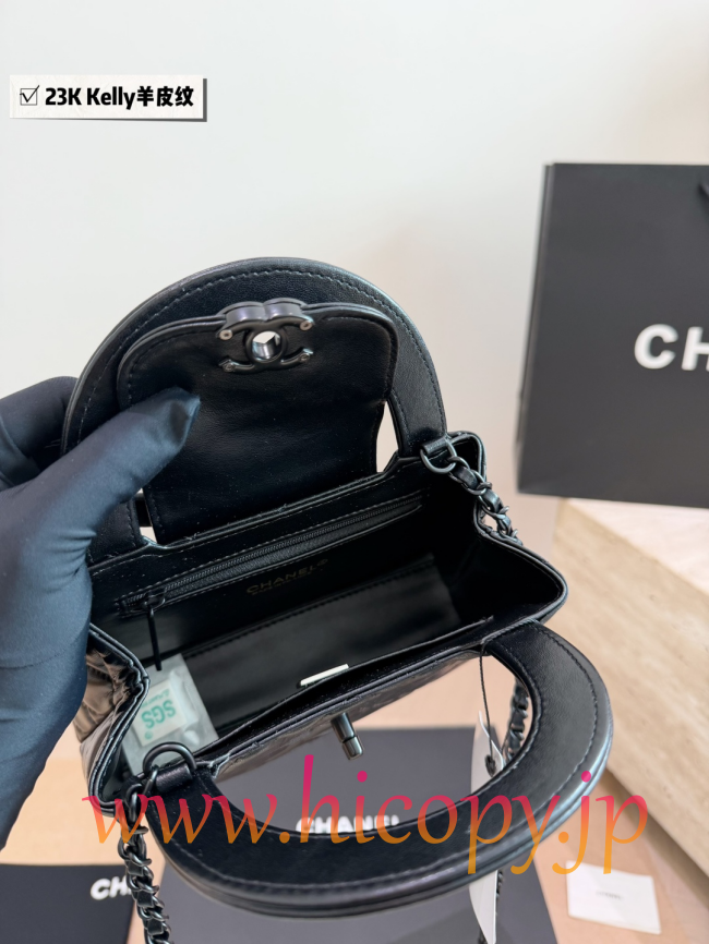 【CHANEL】シャネル 23K ケリー ハンドル チェーン バッグ ミニ ソーブラック オイルワックスレザー キルティング 2WAY (公式型番: AS1913B04900C3947)