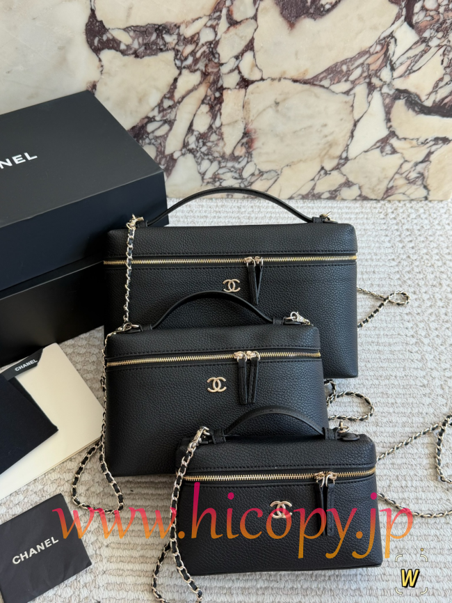 【CHANEL】シャネル 26C アップデート チェーン ウォレット オン チェーン (WOC) / ショルダーバッグ ソーブラック 顆粒牛革 ゴールド金具 3サイズ展開 (公式型番: AS2512B04900C3947)