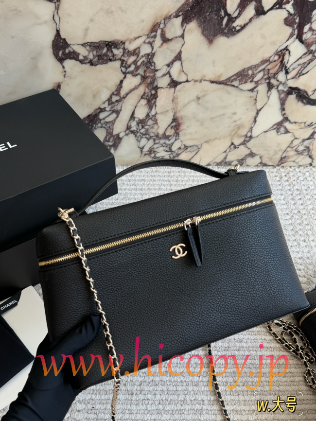 【CHANEL】シャネル 26C アップデート チェーン ウォレット オン チェーン (WOC) / ショルダーバッグ ソーブラック 顆粒牛革 ゴールド金具 3サイズ展開 (公式型番: AS2512B04900C3947)