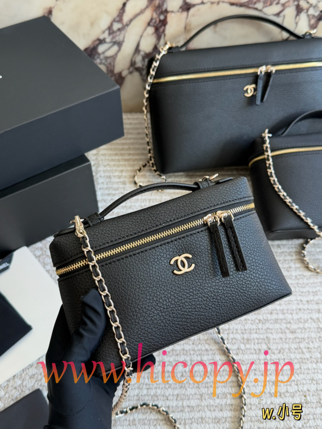 【CHANEL】シャネル 26C アップデート チェーン ウォレット オン チェーン (WOC) / ショルダーバッグ ソーブラック 顆粒牛革 ゴールド金具 3サイズ展開 (公式型番: AS2512B04900C3947)