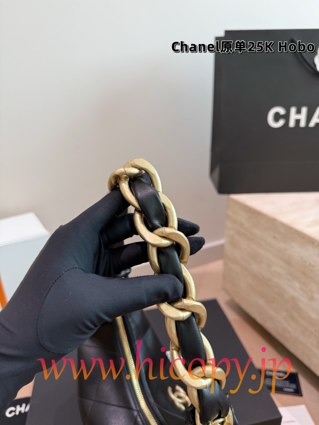 【CHANEL】シャネル 25K Hobo バッグ ブラック ラムスキン ゴールド金具 2WAY ショルダーバッグ (公式型番: CHANEL-25K-HOBO-BLACK-GOLD-25CM)