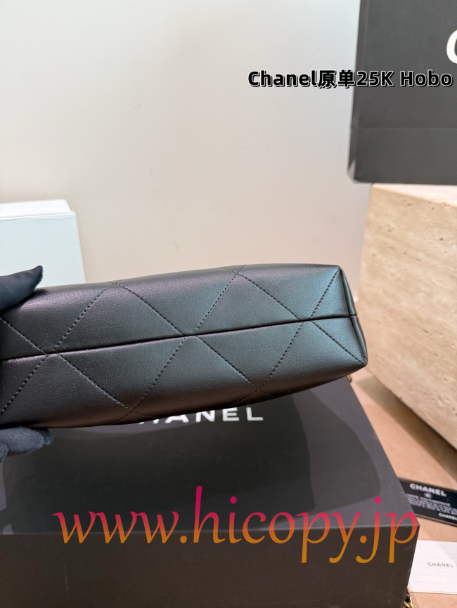 【CHANEL】シャネル 25K Hobo バッグ ブラック ラムスキン ゴールド金具 2WAY ショルダーバッグ (公式型番: CHANEL-25K-HOBO-BLACK-GOLD-25CM)